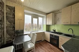 Продаётся 2-комнатная квартира